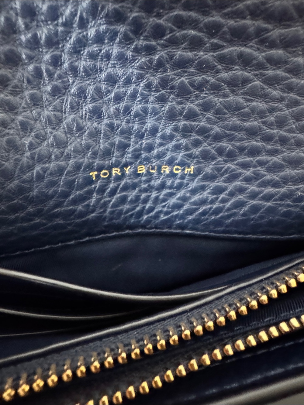 Tory Burch Navy Leather Crossbody with Gold Logo Chain - Picture 8 of 13